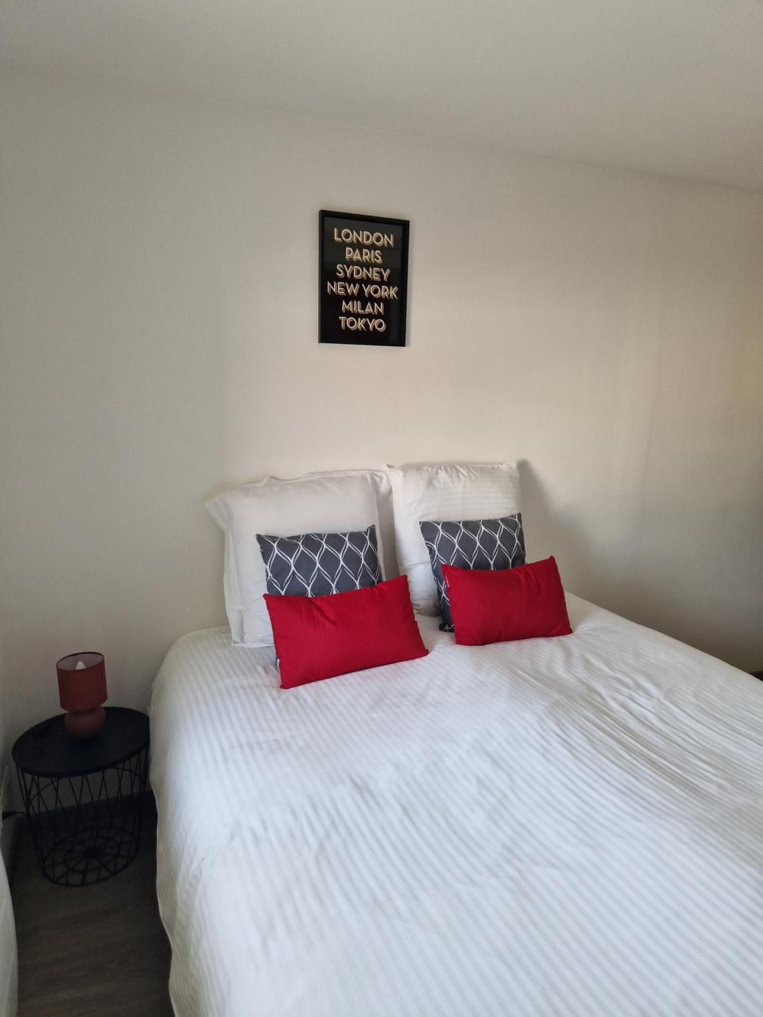 Maisons Cosy De Village Gurgy Екстериор снимка