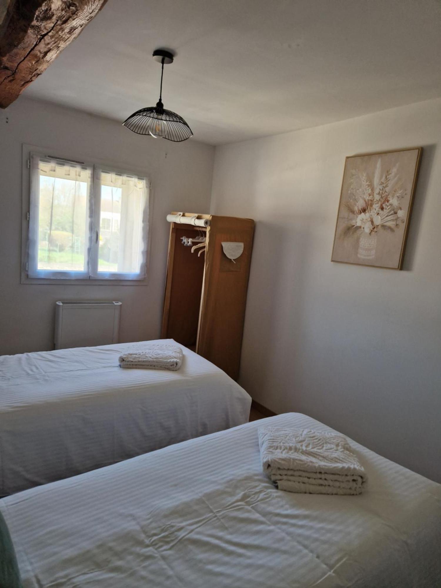 Maisons Cosy De Village Gurgy Екстериор снимка